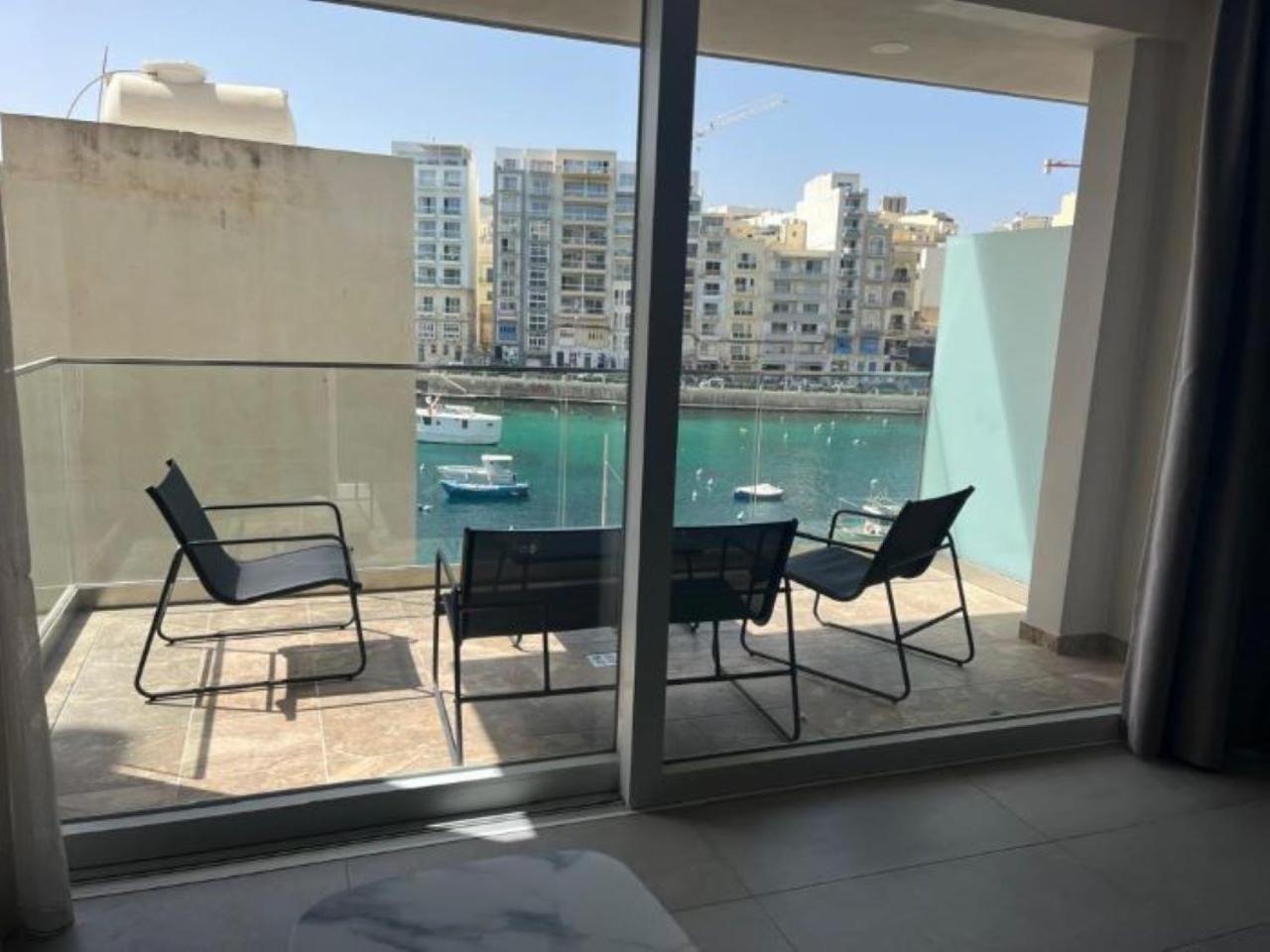 86 Spinola Bay Apartment Saint Julian's Exterior photo