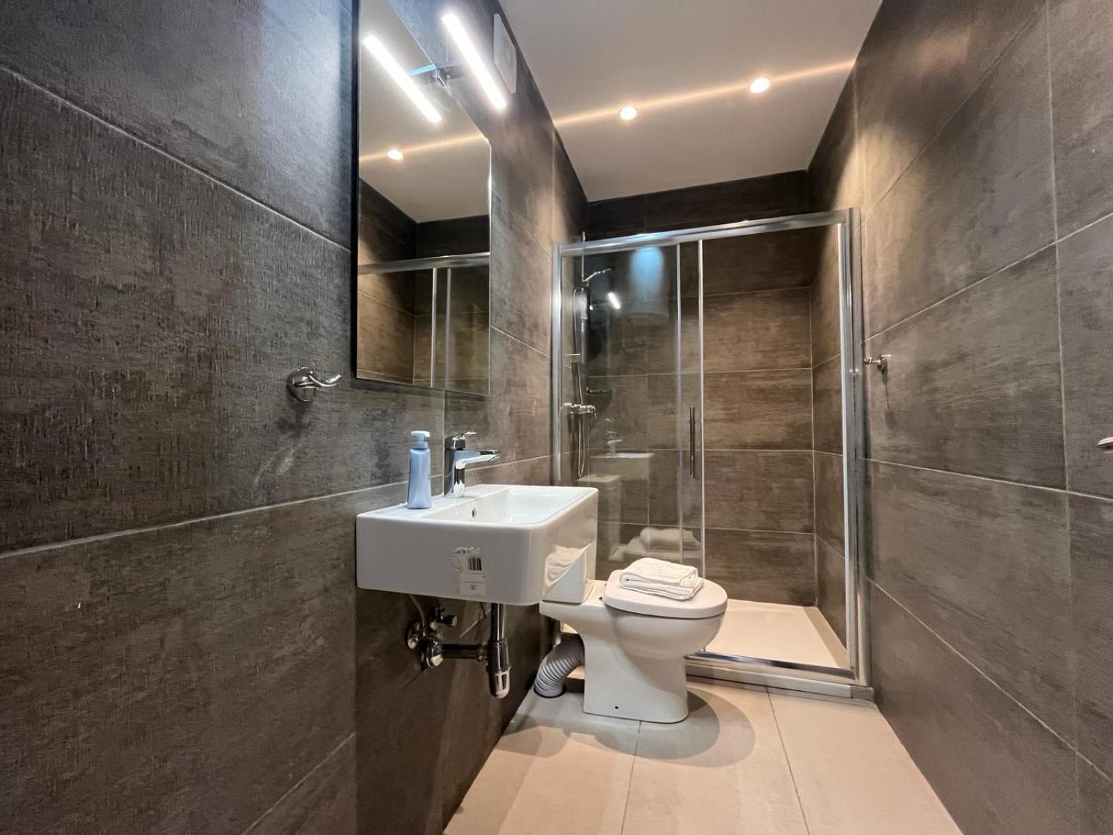 86 Spinola Bay Apartment Saint Julian's Room photo
